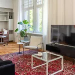 Apartamenty-Wroc Ksiecia Witolda By The River