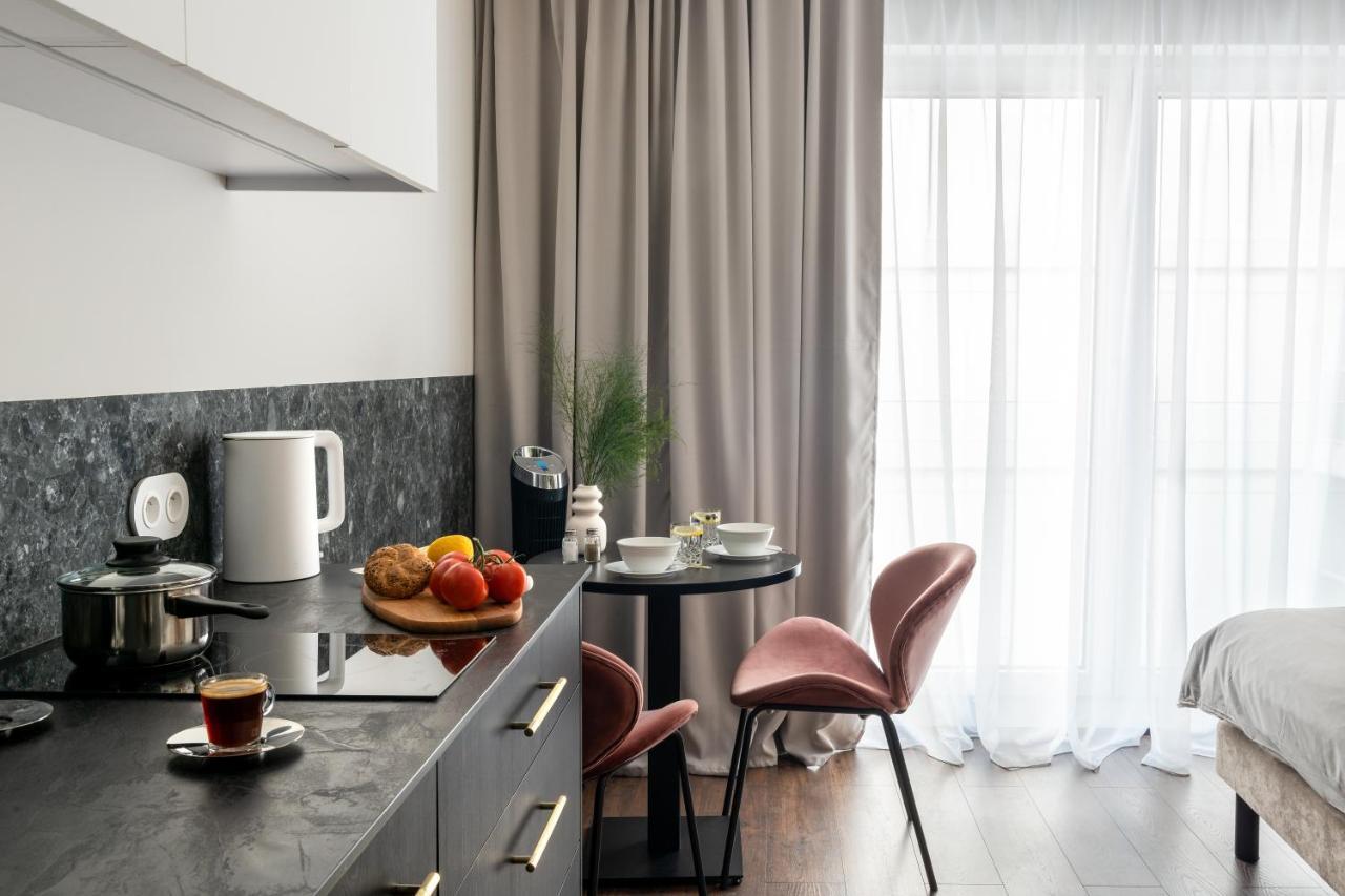 Apartment Apartamenty-wroc Ksiecia Witolda By The River