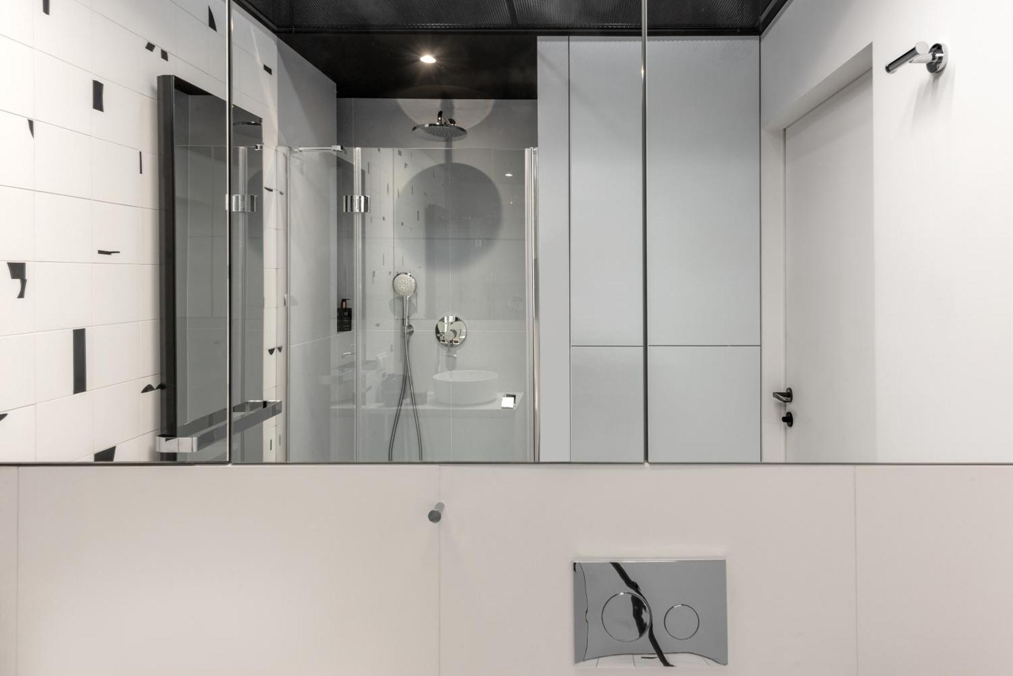 Apartamenty-wroc Ksiecia Witolda By The River Apartment